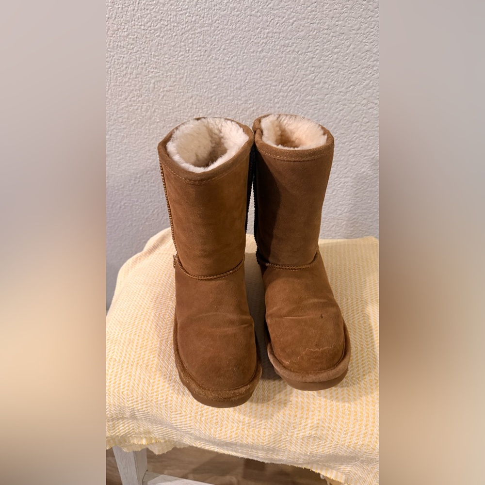 Cozy Brown Shearling Boots